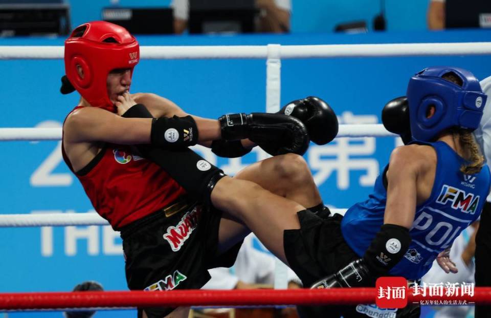 得首枚泰拳, NX