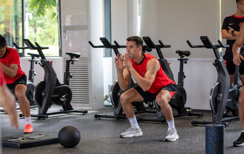 充分与今年, 前五的行列