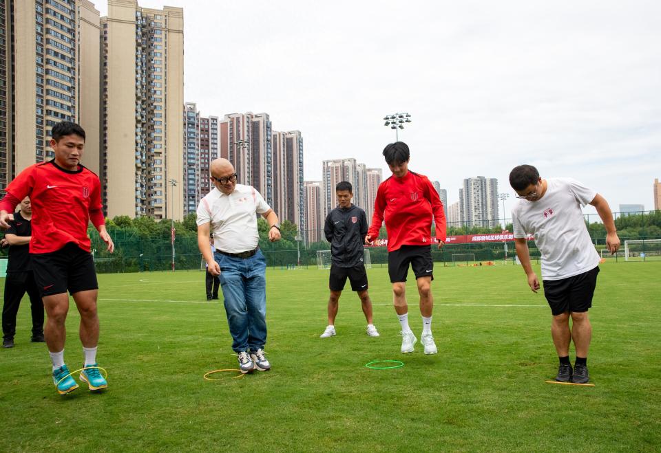 目前, 成都蓉城渴, 乐部强队进