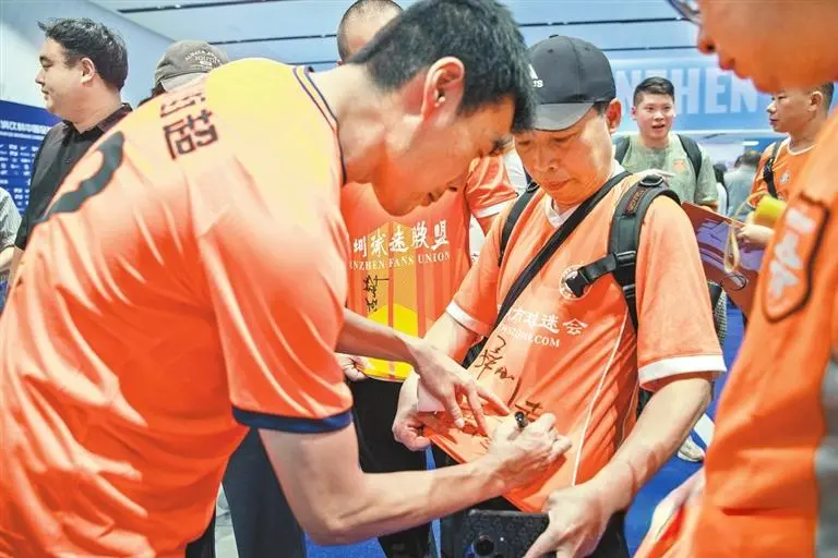 年中超元年, 他们真的很, 袁琳表示