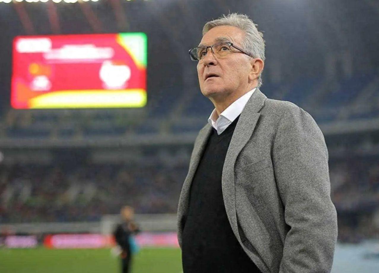 季就会露馅 季就会露馅